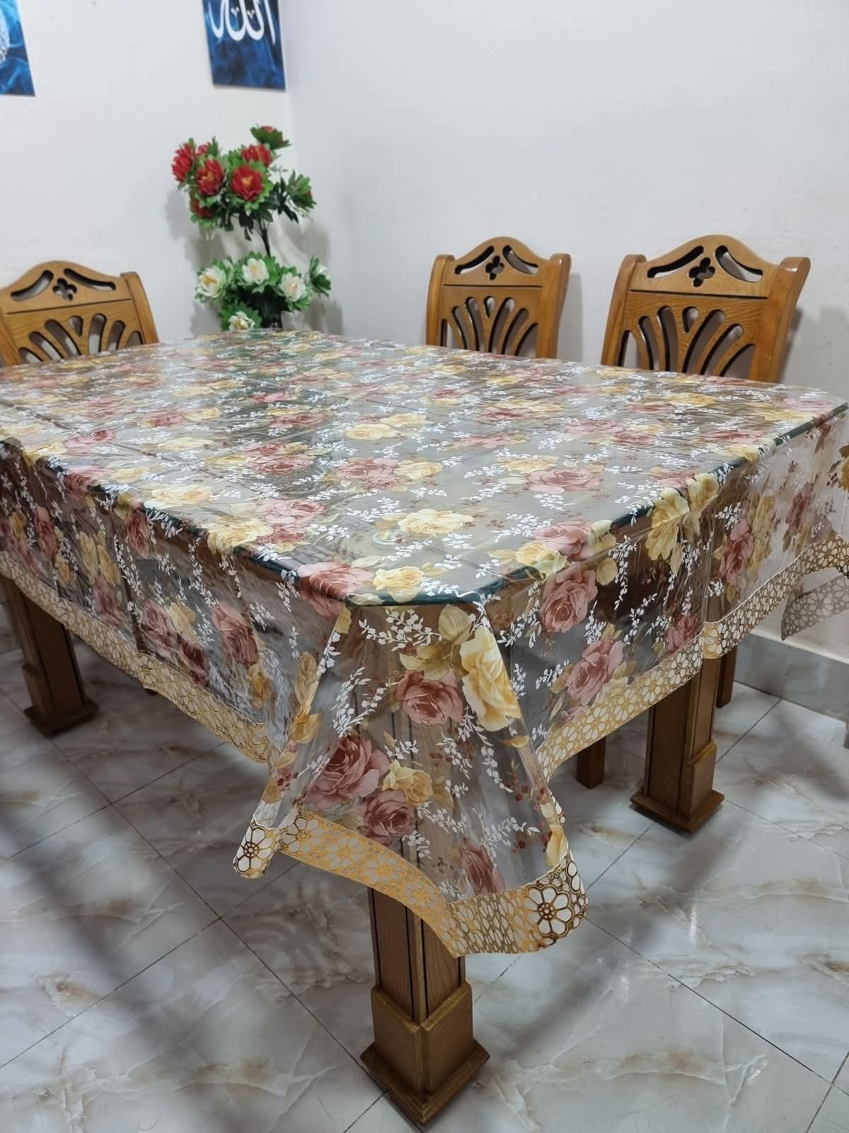 ৬ চেয়ারের জন্য প্রিমিয়াম স্বচ্ছ ডাইনিং টেবিল কভার –পানি, চা, কফি বা খাবারের দাগ থেকে টেবিলকে রাখে নিরাপদ।